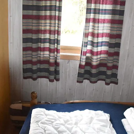 6 Person In Vatne-by Traum *