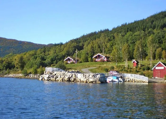 Semesterbostad 6 Person In Vatne-by Traum Vatne